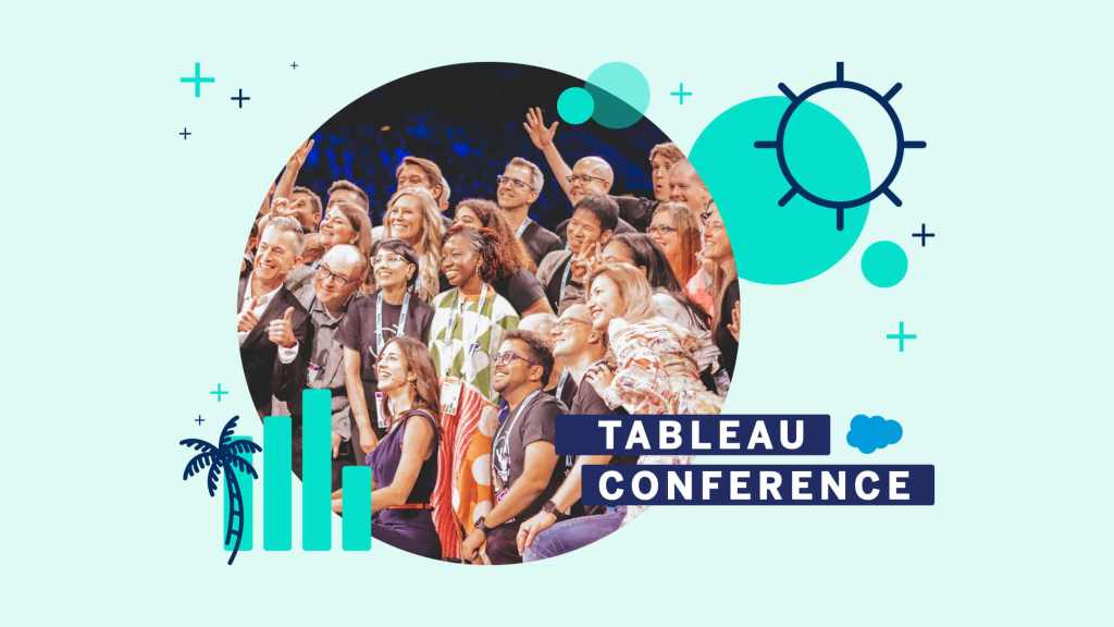 A large group of Tableau Conference attendees posing together for a photo.